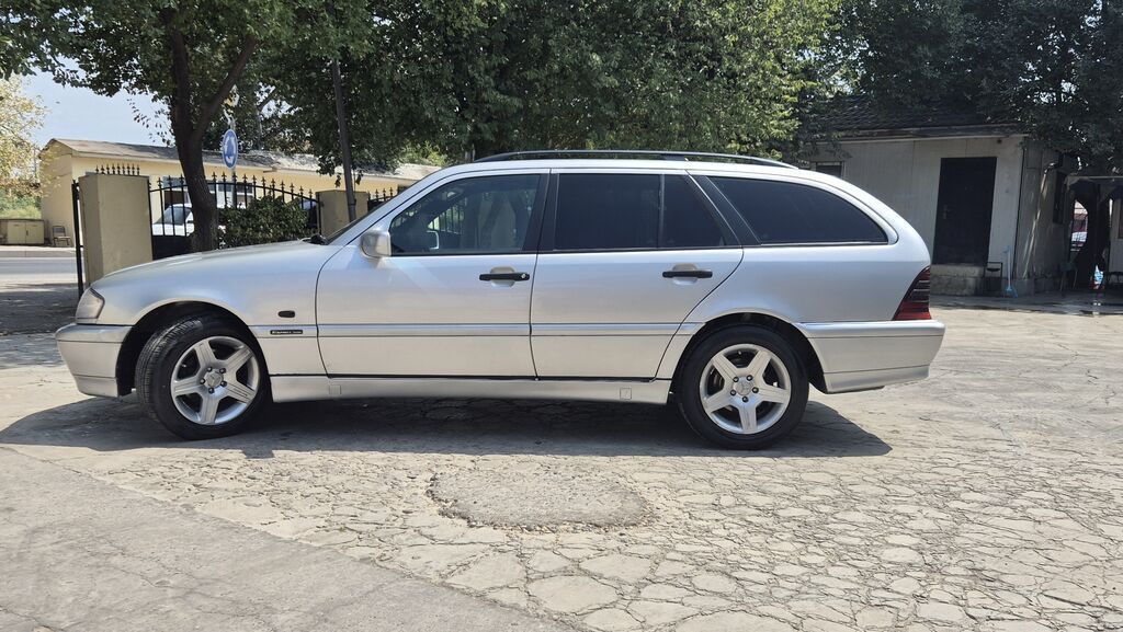 Mercedes-Benz C-Class Universal, 2.2 l — Avtomobillər, Saatlı (5)