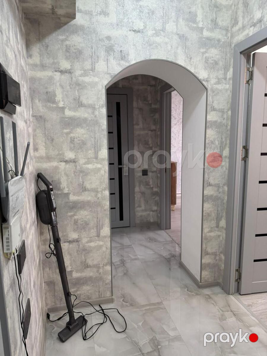 Satılır 1 otaqlı köhnə tikili 35 m² — Mənzil, Bakı (2)