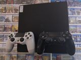 Sony PlayStation 4 500GB — Goods