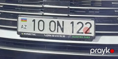 Dövlət qeydiyyat nişanı — 10 ON 122 (AZ) — Bakı