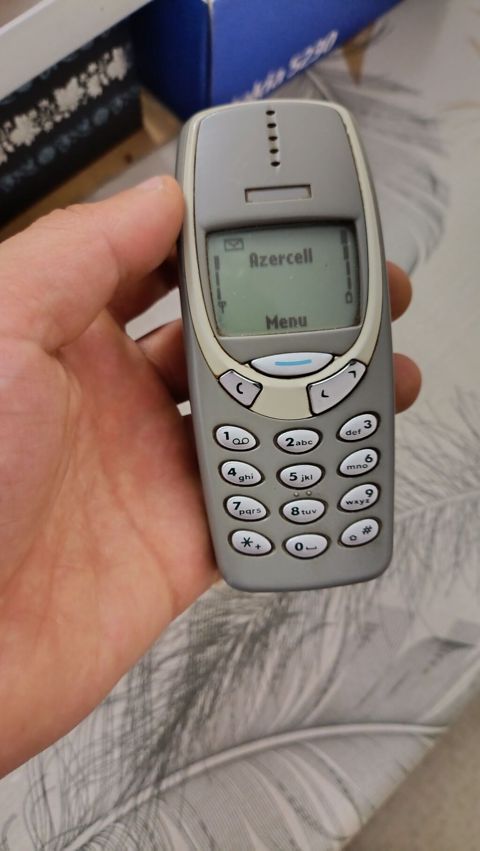 Nokia 3310, < 2 GB Memory Capacity, rəng - Boz, Zəmanət, Düyməli