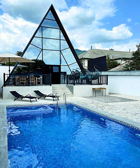 Villa, Qəbələ ş.