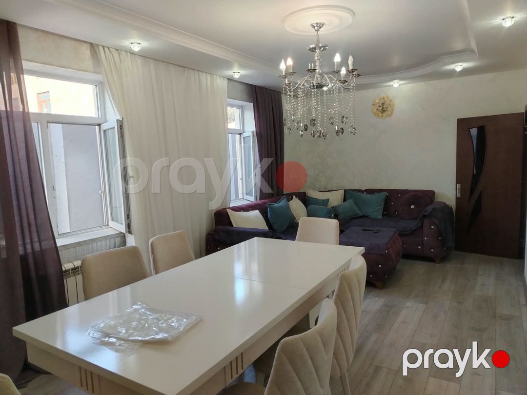 Satılır 6 otaqlı həyət evi/bağ evi 200 m² — Ev, villa, Bakı (8)