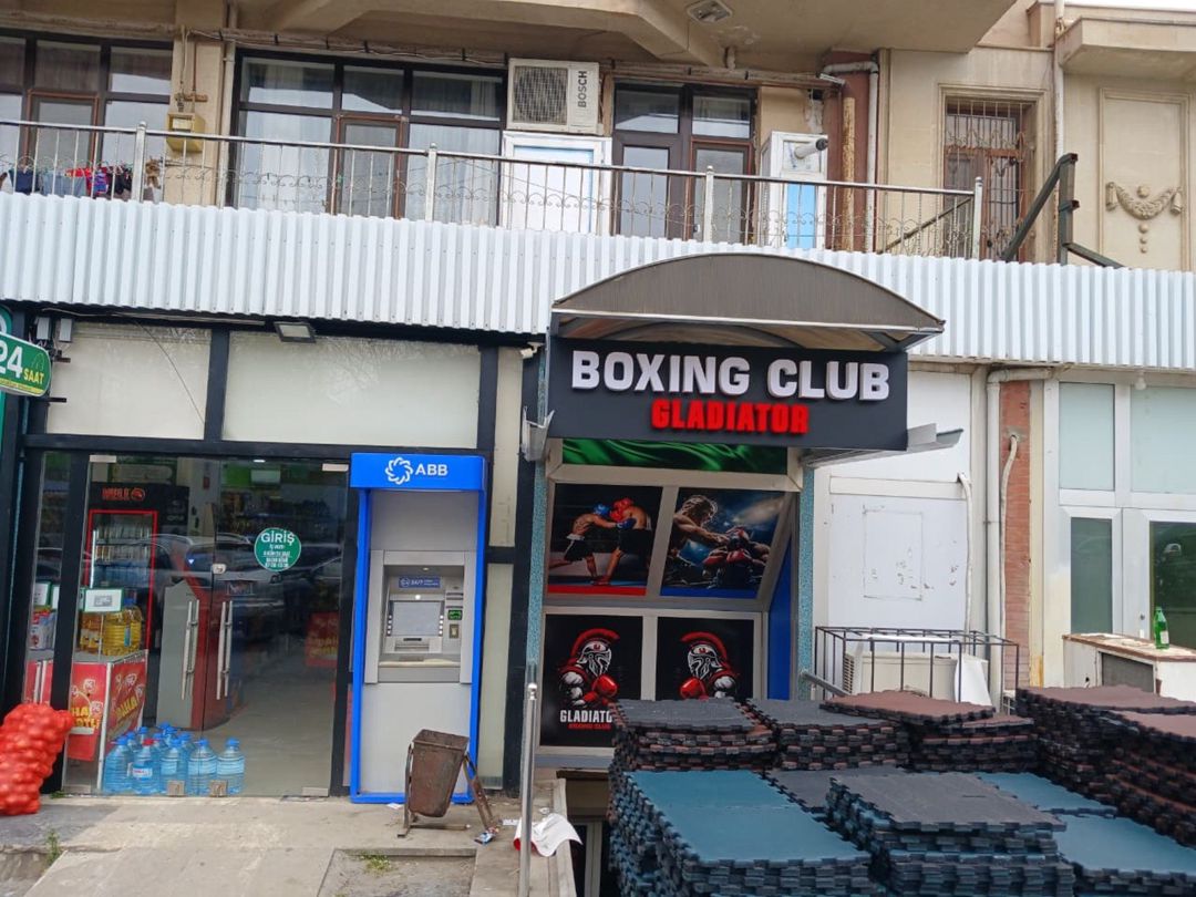 Reklam işləri — Mallar, Bakı (9)