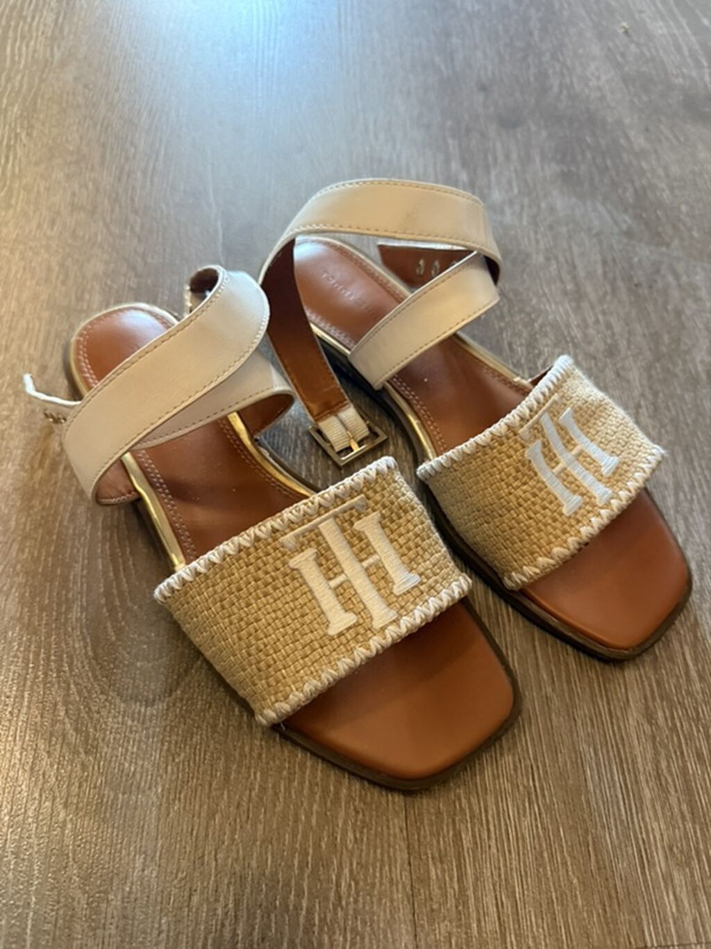 Tommy Hilfiger, Ölçü: 37, rəng - Bej, İşlənmiş — Şəxsi əşyalar, Bakı (5)