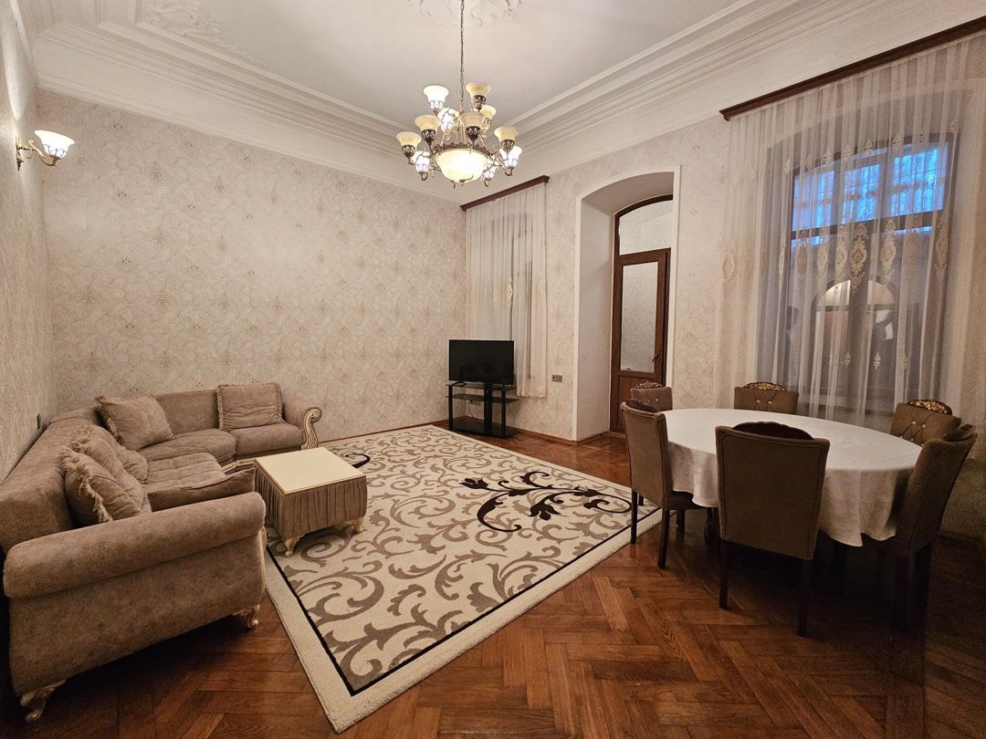 İcarəyə verilir 3 otaqlı köhnə tikili 120 m² — Mənzil, Bakı (3)