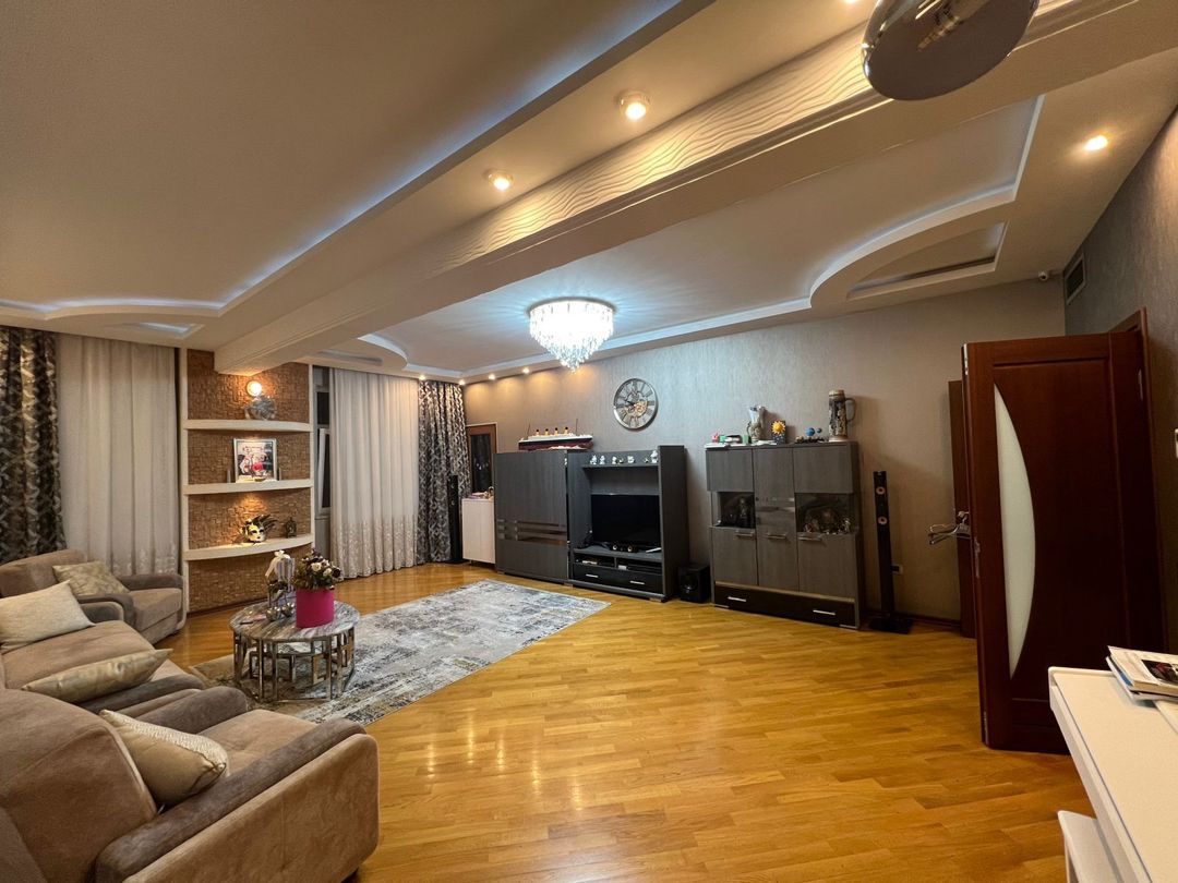 Satılır 3 otaqlı yeni tikili 135 m² — Mənzil, Bakı (3)