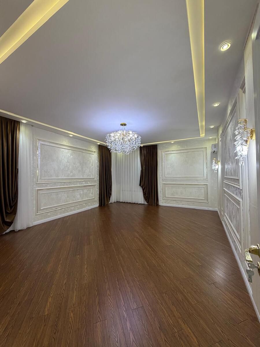 Satılır 3 otaqlı yeni tikili 130 m² — Mənzil, Bakı (2)