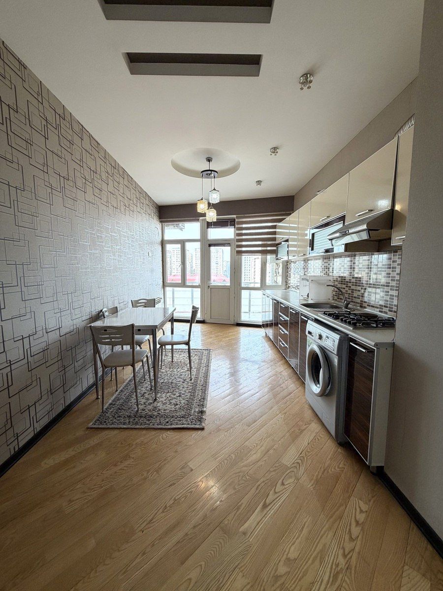 İcarəyə verilir 3 otaqlı yeni tikili 130 m² — Mənzil, Bakı (7)