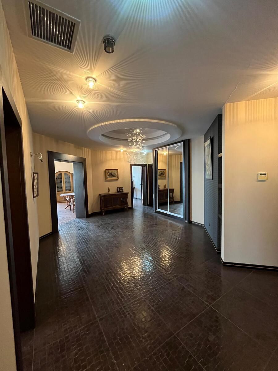 Satılır 4 otaqlı yeni tikili 200 m² — Mənzil, Bakı (7)