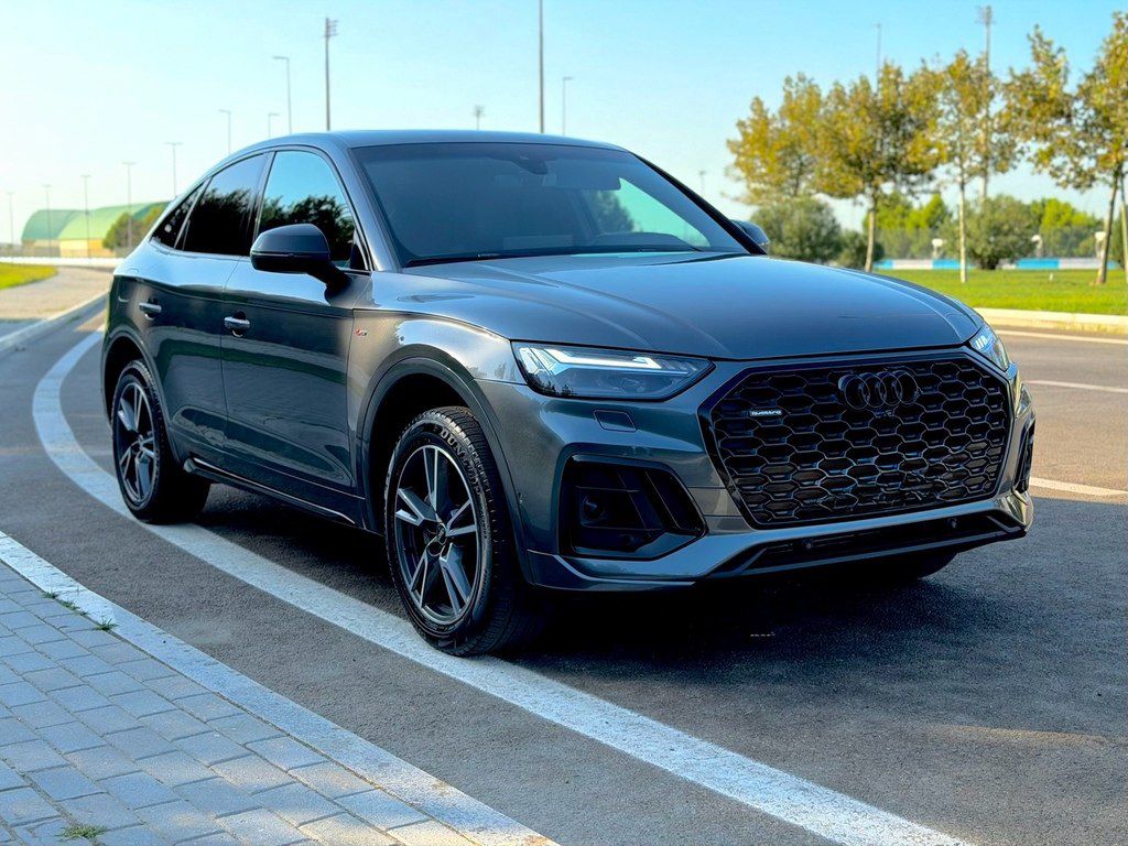 Audi Q5 Sportback, 2.0 L, 2022 il, 93 800 km — Avtomobillər, Bakı