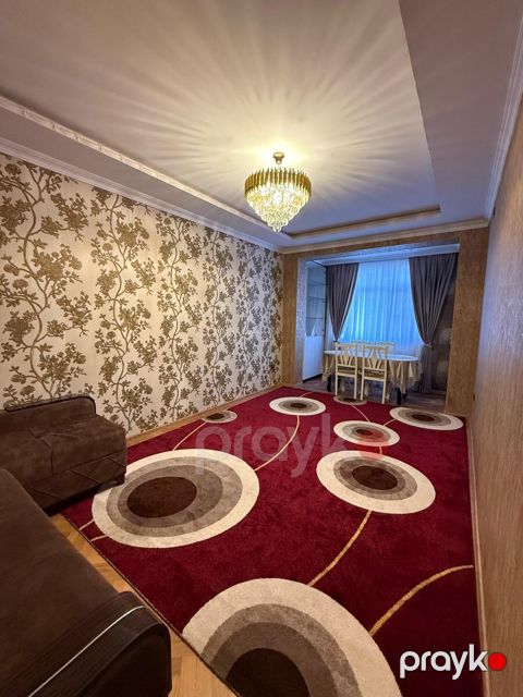 İcarəyə verilir 3 otaqlı köhnə tikili 85 m²