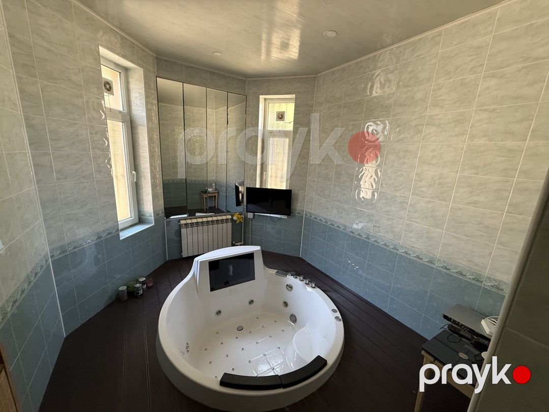 İcarəyə verilir 9 otaqlı həyət evi/bağ evi 400 m² — Ev, villa, Bakı (8)