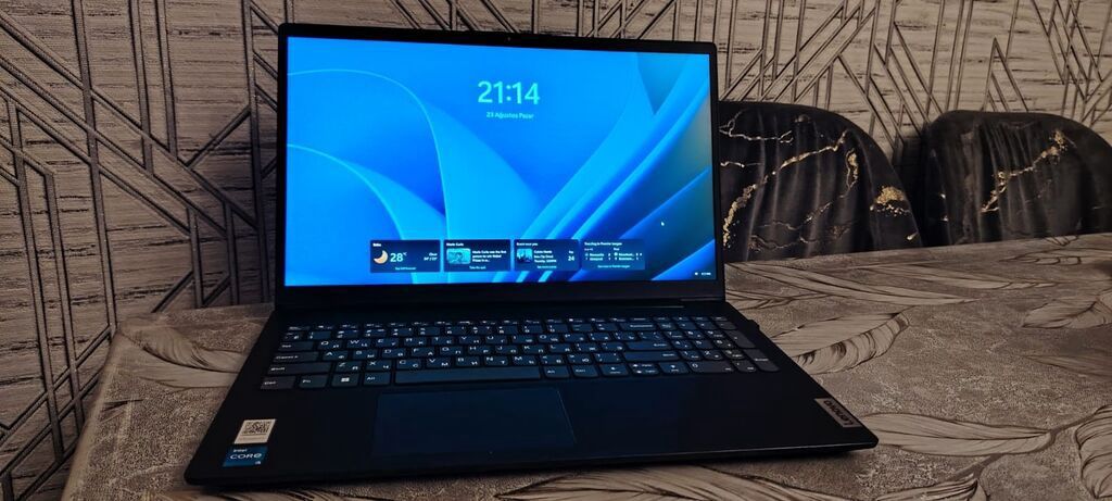 Lenovo V15 G4 13 cü nəsil 512 gb 8 ram İntel UHD GRAPHİCS 4 aydı — Lenovo, Digah