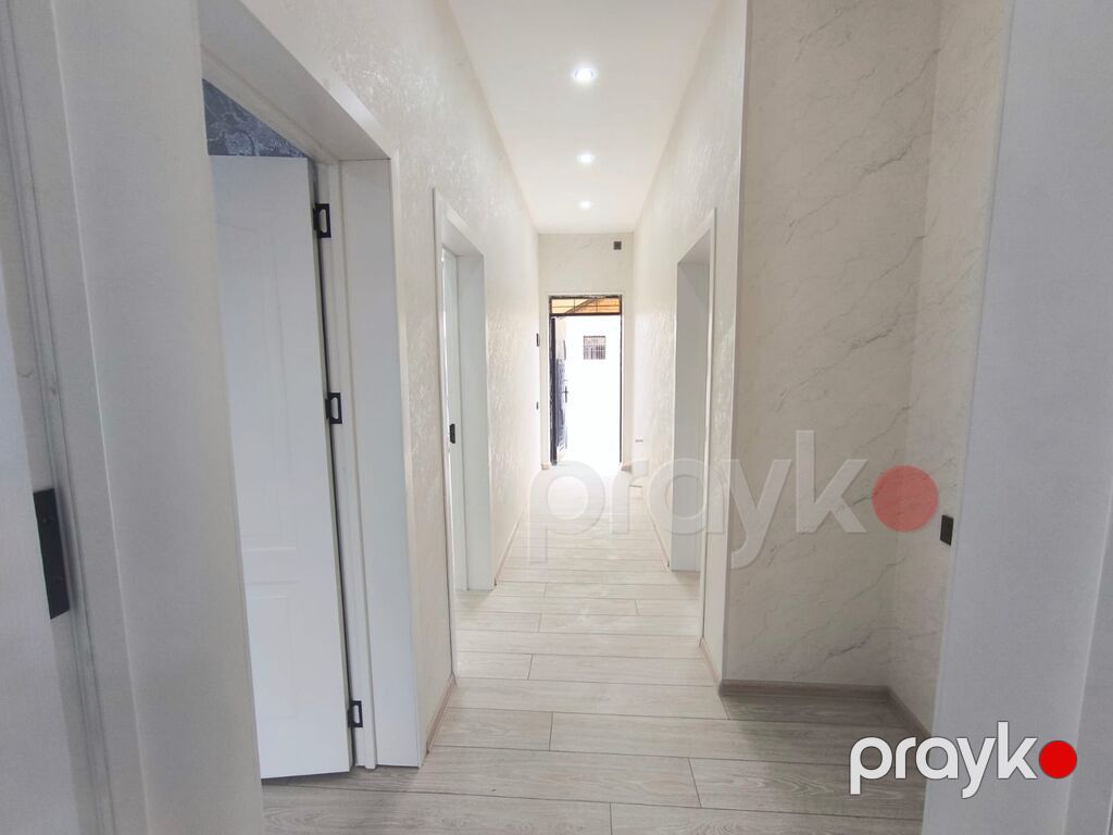 Satılır: müasir tərzdə tikilmiş həyət evi — Ev, villa, Digah (5)