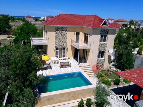 İcarəyə verilir 4 otaqlı həyət evi/bağ evi 200 m²
