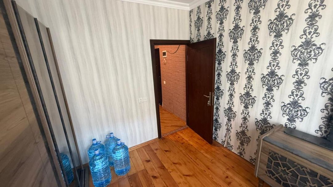 Satılır 4 otaqlı köhnə tikili 110 m² — Mənzil, Bakı (10)