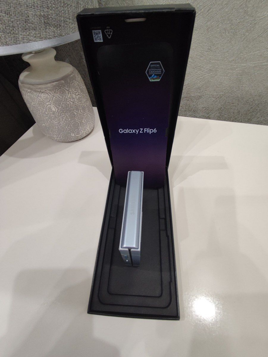 Samsung Galaxy Z Flip 6 Blue 256GB/12GB — Mallar, Bakı (9)