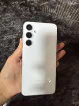 Samsung Galaxy A55 5G, rəng - Ağ — Smartfonlar