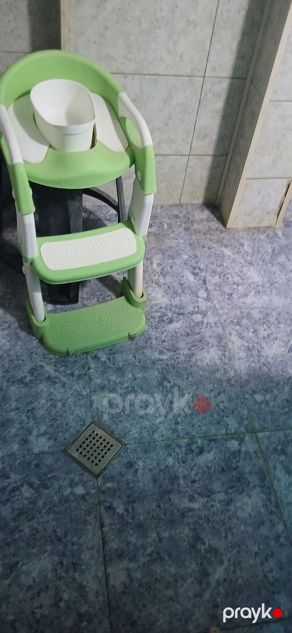 Uşaq tualet oturacağı – nərdivanlı model, yaşıl-ağ — Uşaq tualetləri və oturacaqları, Bakı (2)