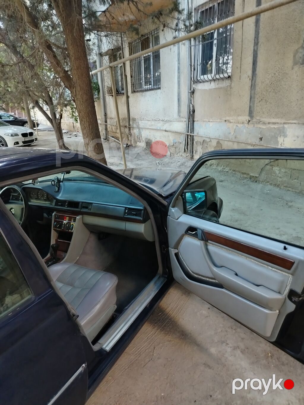 Mercedes-Benz E 230: 2.3 l | 1990 il Sedan 10-OG-612 — Avto, Bakı (9)