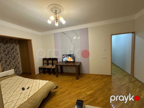 2-otaqlı mənzil, Xalqlar Dostluğu m., 45 m²
