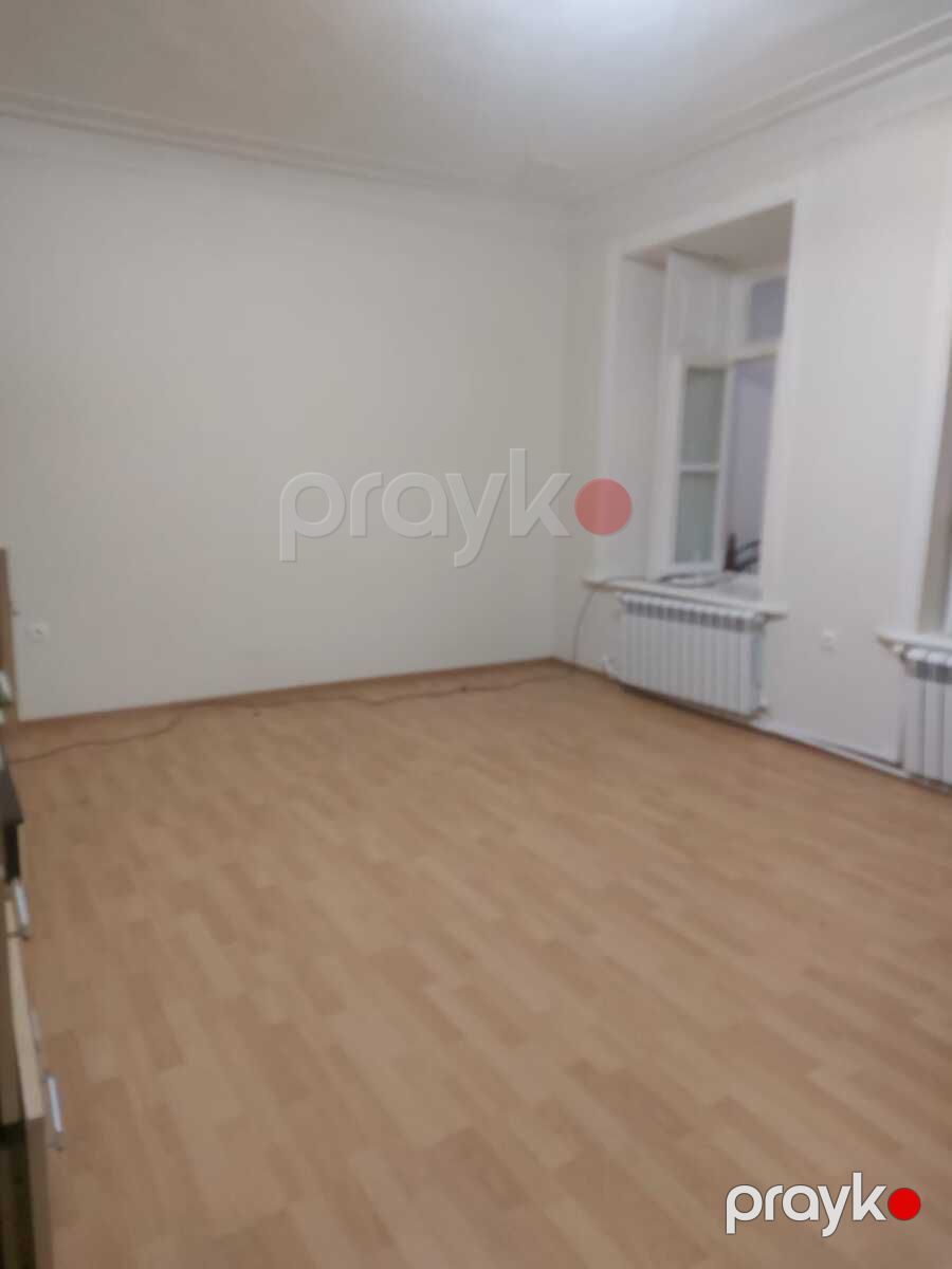 Satılır 2 otaqlı köhnə tikili 45 m² — Mənzil, Bakı (4)