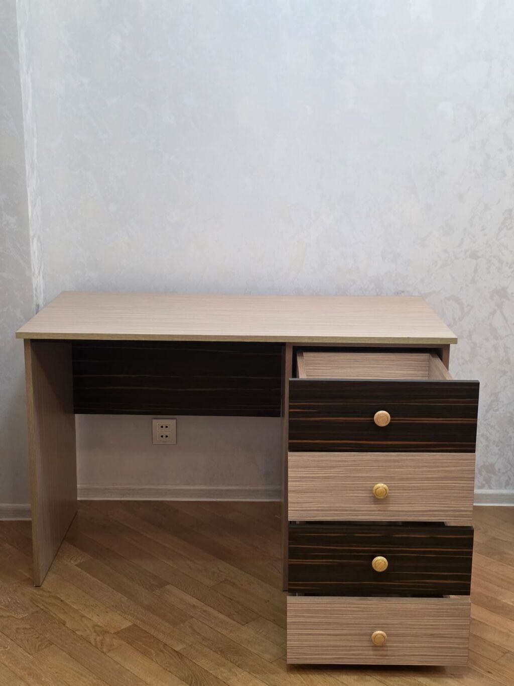 Düz masa, Polkasız, Siyirməli, Sadə laminat, Zəmanətsiz, Kredit yoxdur — Mebel, Bakı (3)
