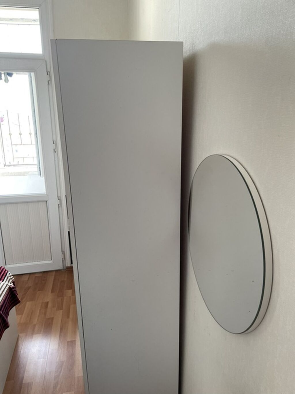 Ağ rəngdə 3 qapılı geyim şkafı - Material: laminat/MDFlam, ağ rəng - — Mebel, Masazır