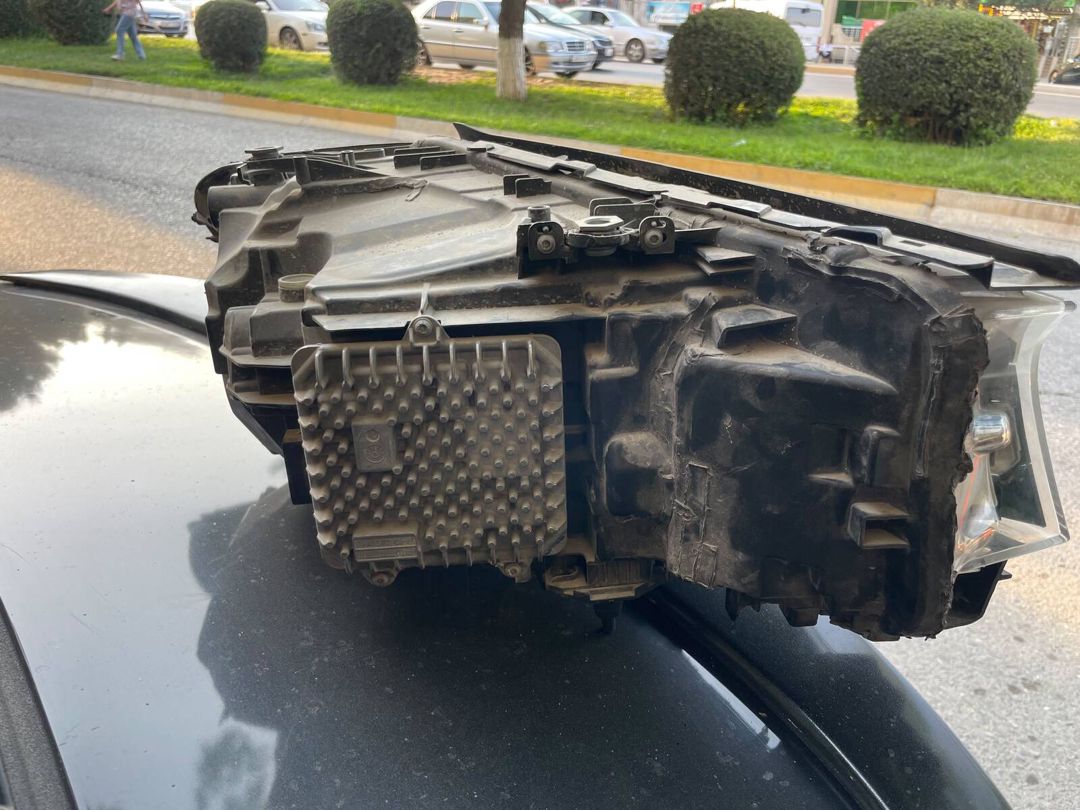 BMW F10 sol farası — Ehtiyat hissələri və aksesuarlar, Ağcabədi (8)