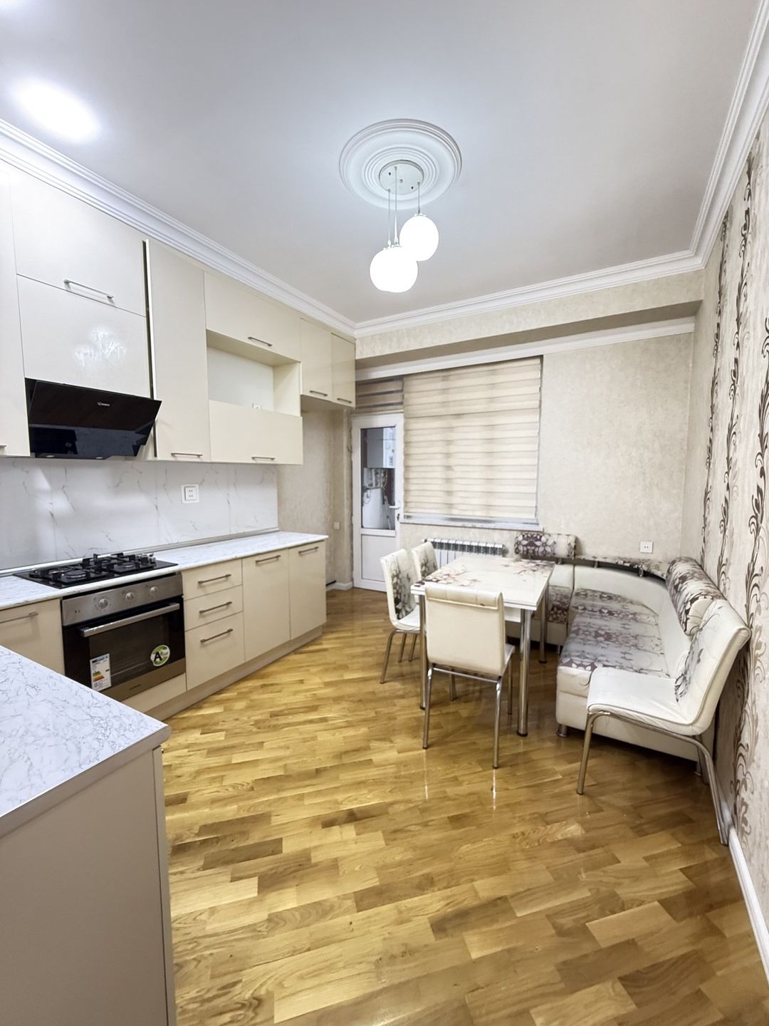 İcarəyə verilir 3 otaqlı yeni tikili 105 m² — Mənzil, Bakı (11)
