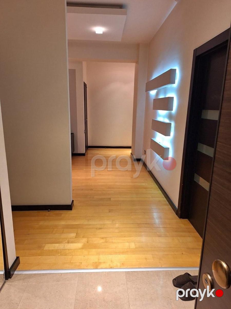 İcarəyə verilir 4 otaqlı yeni tikili 205 m² — Mənzil, Bakı (2)