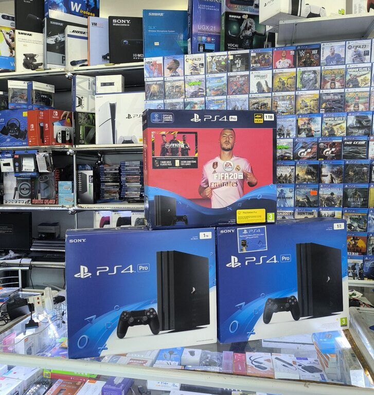 Sony PlayStation 4 Pro 1TB — Elektronika, Bakı