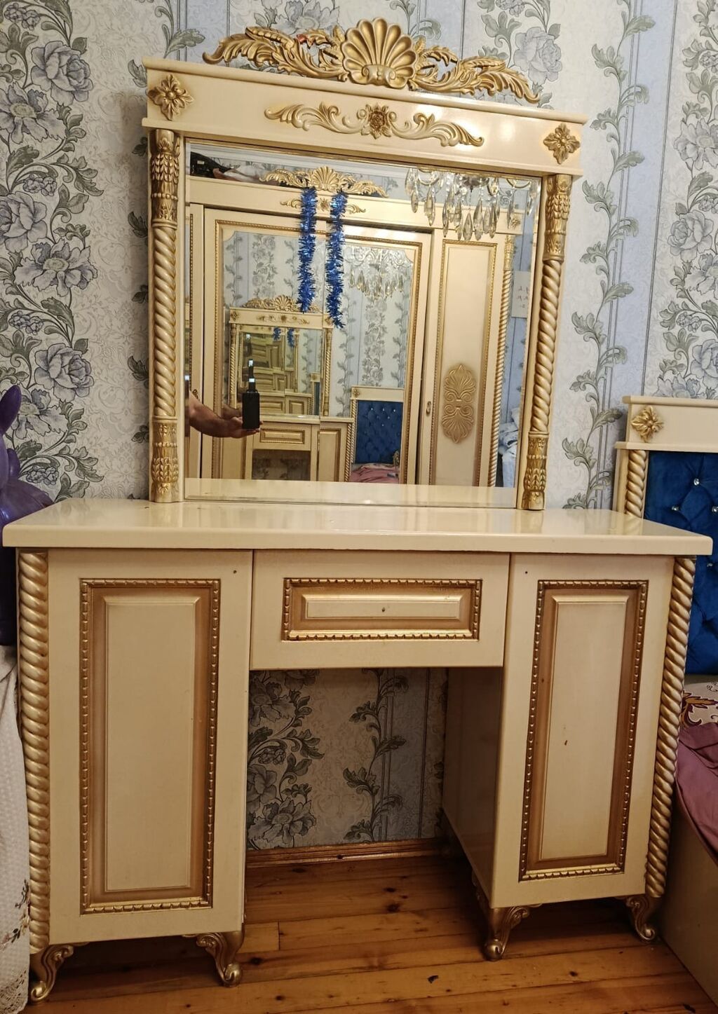 Klassik üslubda yatak otağı/qonaq otağı mebelləri dəsti – Tualet — Mebel, Bakı (4)