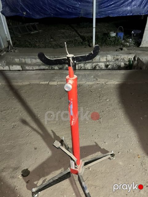 Mator qaldırıcı/şaft dayağı – hidravlik tipli, pedallı Təsvir: -
