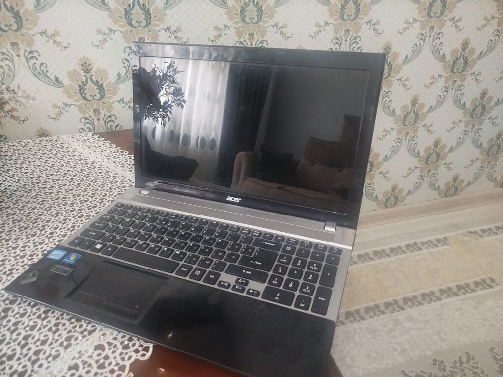 Acer noutbuk kompüter yaxşı vəziyyətdədir çantası mausu adapturu — Acer, Bakı (3)