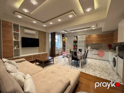 Satılır 3 otaqlı yeni tikili 130 m²