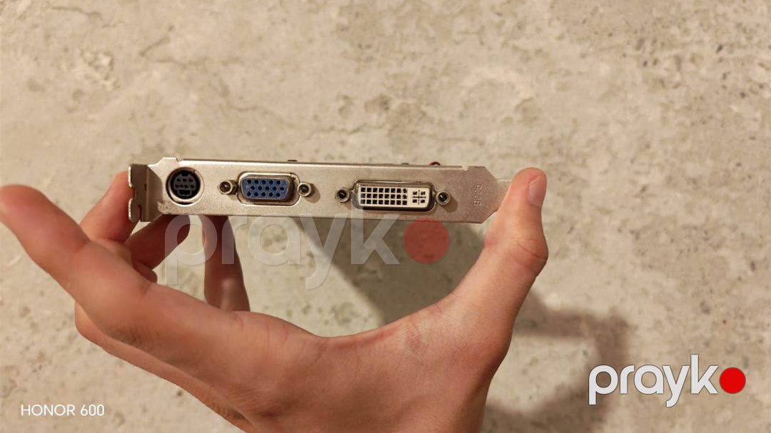 Palit video kartı (DVI, VGA) — Qrafik kartlar, Bakı (18)