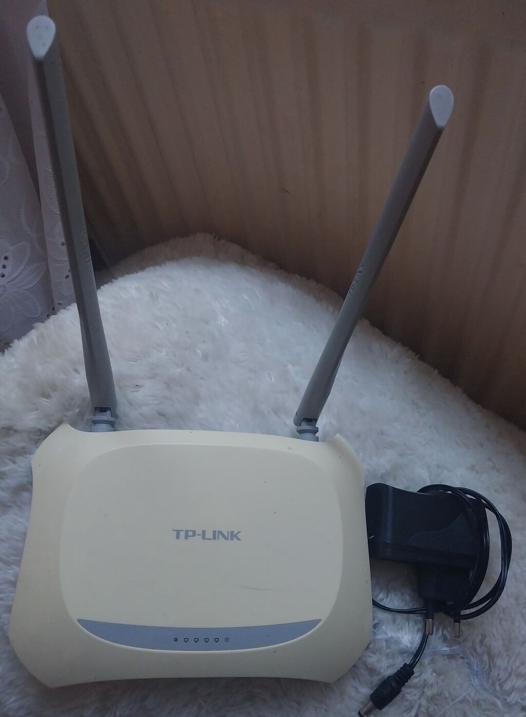 TP-Link Wi‑Fi router - Brend/model: TP-Link (iki antenalı simsiz