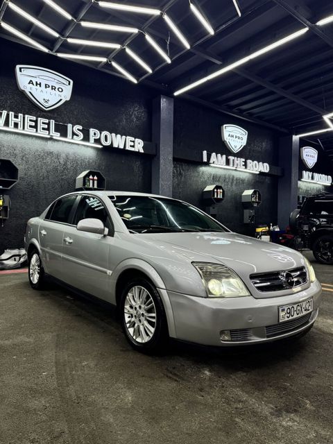 Opel Vectra: 2.2 l | 2002 il 468726 km Sedan