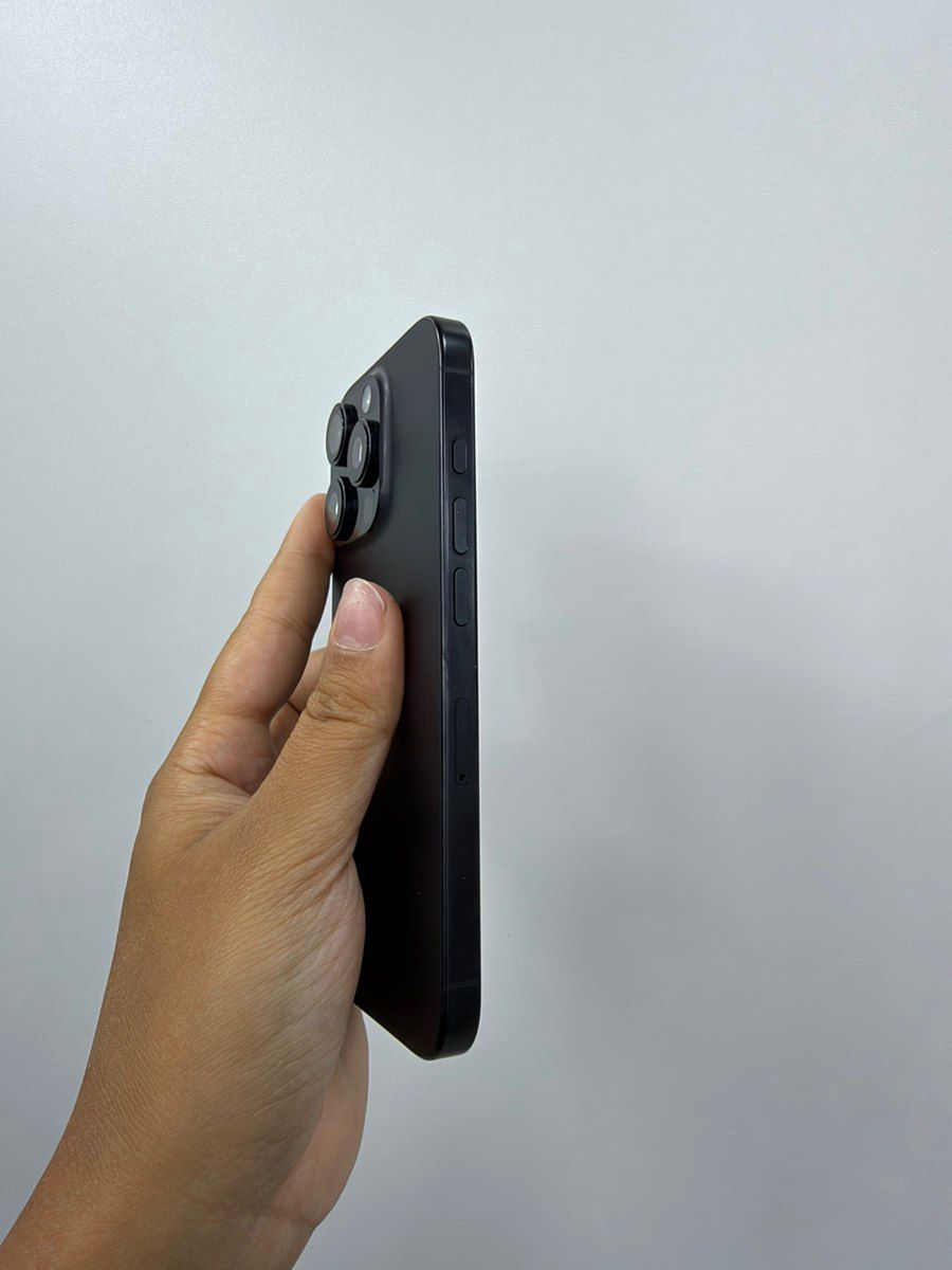 Apple iPhone 16 Pro Black Titanium 256GB/8GB — Smartfonlar, Bakı (2)