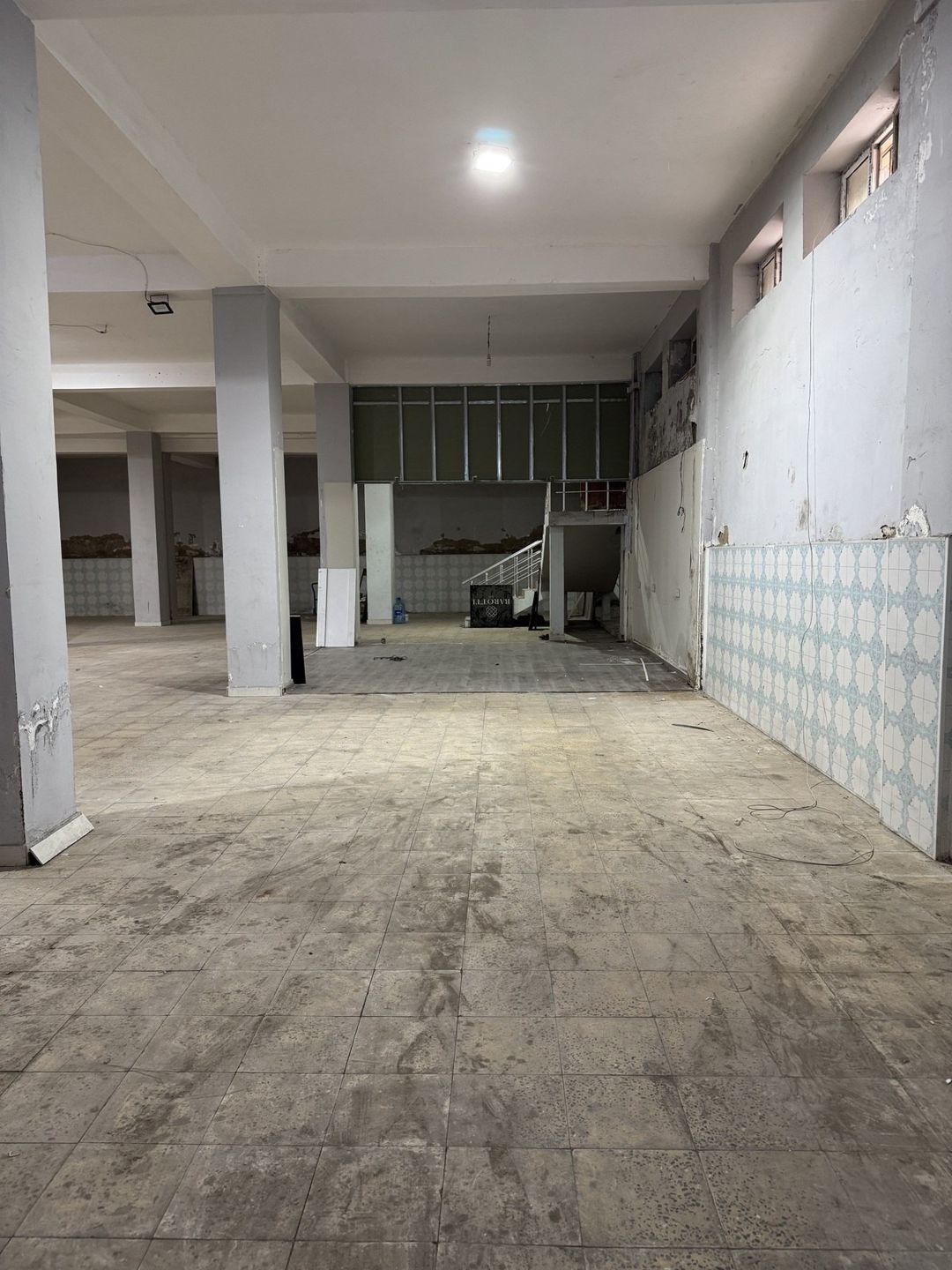İcarəyə verilir obyekt 340 m² — Əmlak, Bakı (7)