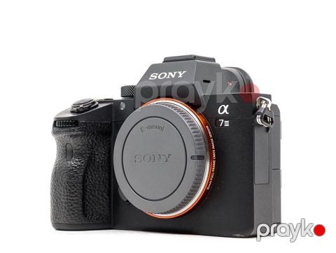 Sony Alpha a7 III (ILCE-7M3) tam kadr güzgüsüz fotoaparat gövdəsi - — Bakı