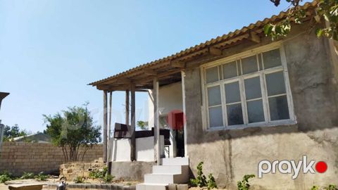 Satılır 2 otaqlı həyət evi/bağ evi 50 m²