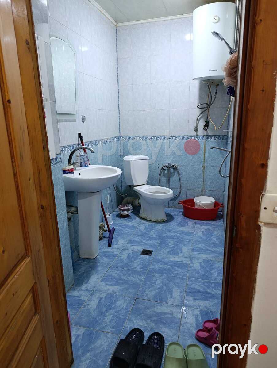 Satılır 2 otaqlı köhnə tikili 54 m² — Mənzil, Bakı (5)