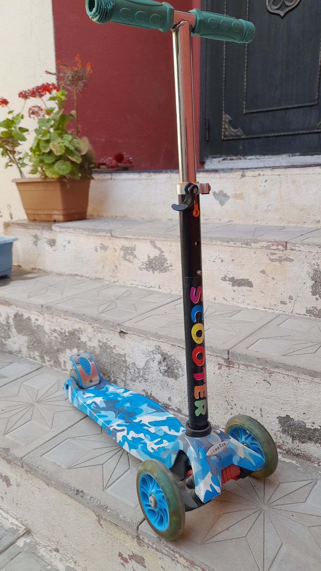 -Skuter satılır. -Əla vəzyətdədir - 1