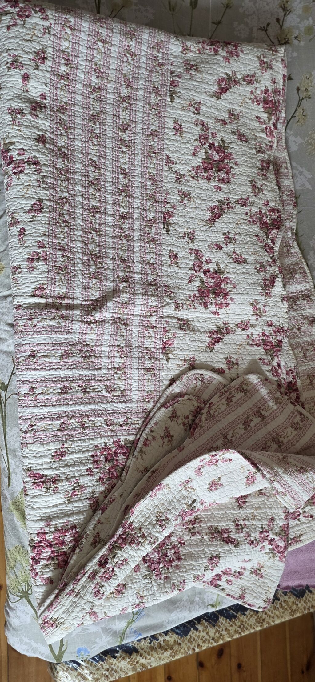 Qızılgül naxışlı pikə/örtük - Material: pambıq qarışımlı, yüngül və — Tekstil, Bakı