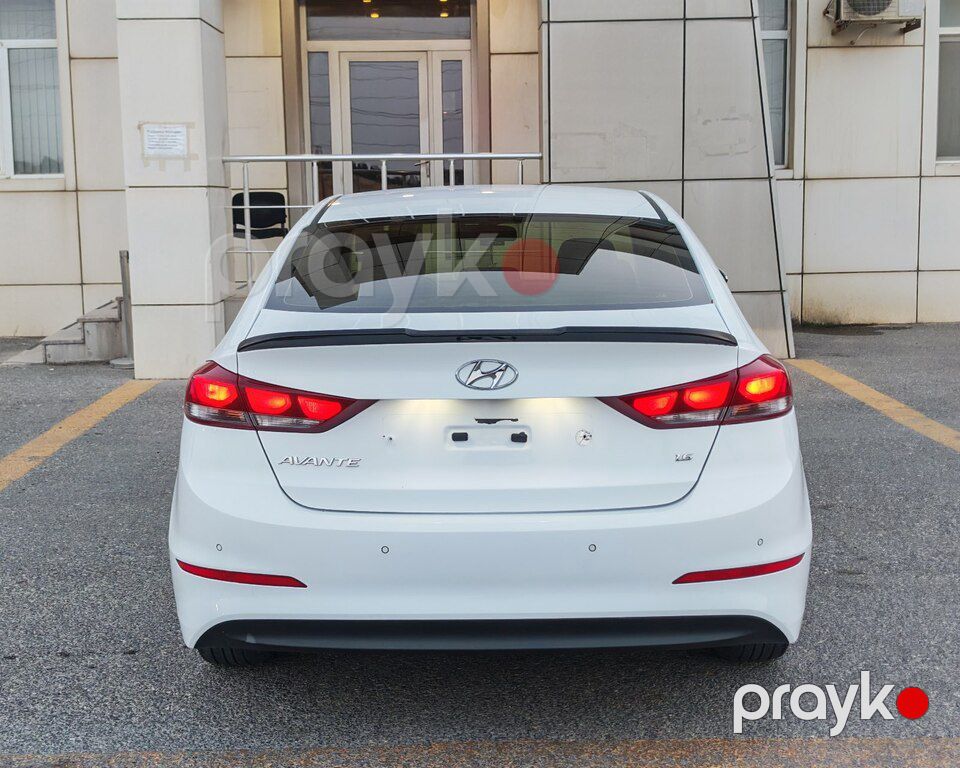 Hyundai Avante, 1.6 L, 2018 il, 134 000 km — Avtomobillər, Bakı (6)