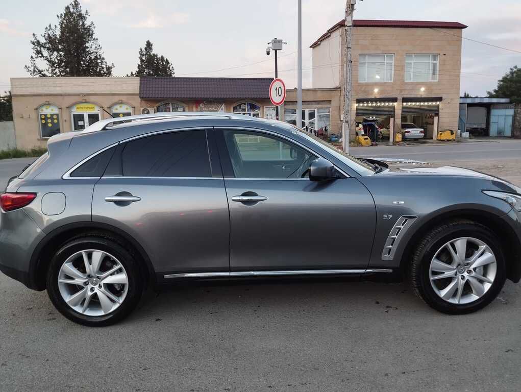 Infiniti QX70, 3.7 L, 2014 il, 110 000 km — Avtomobillər, Bakı (2)