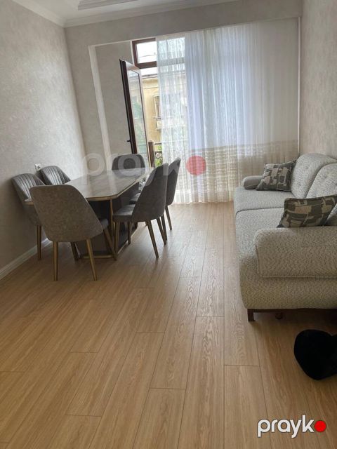 İcarəyə verilir 2 otaqlı yeni tikili 70 m²
